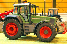 Load image into Gallery viewer, WE1025 Weise Toys Fendt Favorit 926 Vario 4WD Tractor