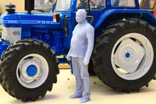 Load image into Gallery viewer, PYO156 Figure 1:32 Scale - Man Wearing Long Sleeve Polo (Requires Painting)