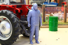 Load image into Gallery viewer, PYO159 Figure 1:32 Scale - Man Wearing Hoody (Requires Painting)