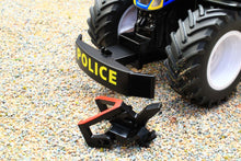 Load image into Gallery viewer, 3297 Siku 1:32 Scale New Holland T7.315 4WD Police Tractor