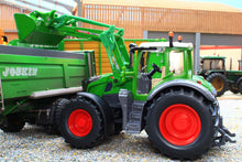 Load image into Gallery viewer, 3298 Siku 1:32 Scale Fendt 728 Vario Tractor with Detachable Cargo 6 100 Front Loader