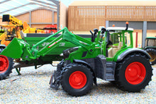 Load image into Gallery viewer, 3298 Siku 1:32 Scale Fendt 728 Vario Tractor with Detachable Cargo 6 100 Front Loader