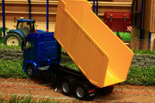 Load image into Gallery viewer, 3549 SIKU 150 SCALE MERCEDES-BENZ AROCS TIPPER LORRY