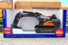 Load image into Gallery viewer, 3564 Siku 1:50 Scale Volvo EC300 Hydraulic Excavator