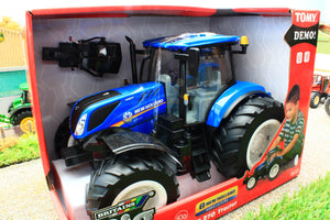 43156A2 Britains Big Farm New Holland T7.270 Tractor (1:16 Scale)