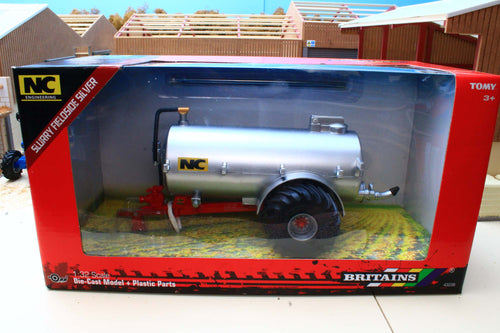 43238 Britains NC Fieldside Slurry Tanker 2019 In Silver BOX NOT 100%