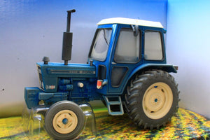 43308(w) Weathered Britains Ford 6600 2WD Tractor DUSTY EFFECT