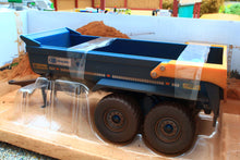 Load image into Gallery viewer, 43368(w) Weathered Britains Kane Twin-Axle Dump Trailer