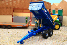 Load image into Gallery viewer, 43368 Britains Kane Twin-Axle Dump Trailer