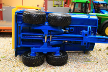 Load image into Gallery viewer, 43368 Britains Kane Twin-Axle Dump Trailer