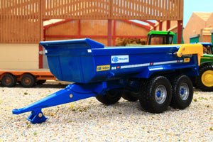 43368 Britains Kane Twin-Axle Dump Trailer