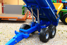 Load image into Gallery viewer, 43368 Britains Kane Twin-Axle Dump Trailer