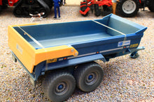 Load image into Gallery viewer, 43368(w) Weathered Britains Kane Twin-Axle Dump Trailer DUSTY VERSION