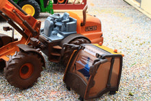 Load image into Gallery viewer, 43372(w) Weathered Britains JCB TM420S Loader