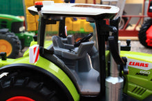 Load image into Gallery viewer, 43374 Britains Claas Arion 660 Tractor