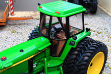 Load image into Gallery viewer, 43383 Britains John Deere 4960 4WD Tractor