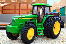 Load image into Gallery viewer, 43383 Britains John Deere 4960 4WD Tractor