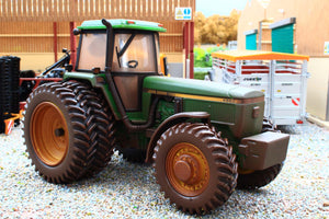 43383(w) Weathered Britains John Deere 4960 4WD Tractor