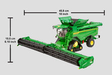 Load image into Gallery viewer, 43390 Britains John Deere S7 900 Tracked Combine Harvester