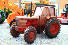 Load image into Gallery viewer, 43393(W) Weathered Britains David Brown 1410 4WD Tractor)
