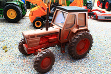 Load image into Gallery viewer, 43393(W) Weathered Britains David Brown 1410 4WD Tractor)