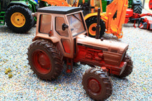Load image into Gallery viewer, 43393(W) Weathered Britains David Brown 1410 4WD Tractor)