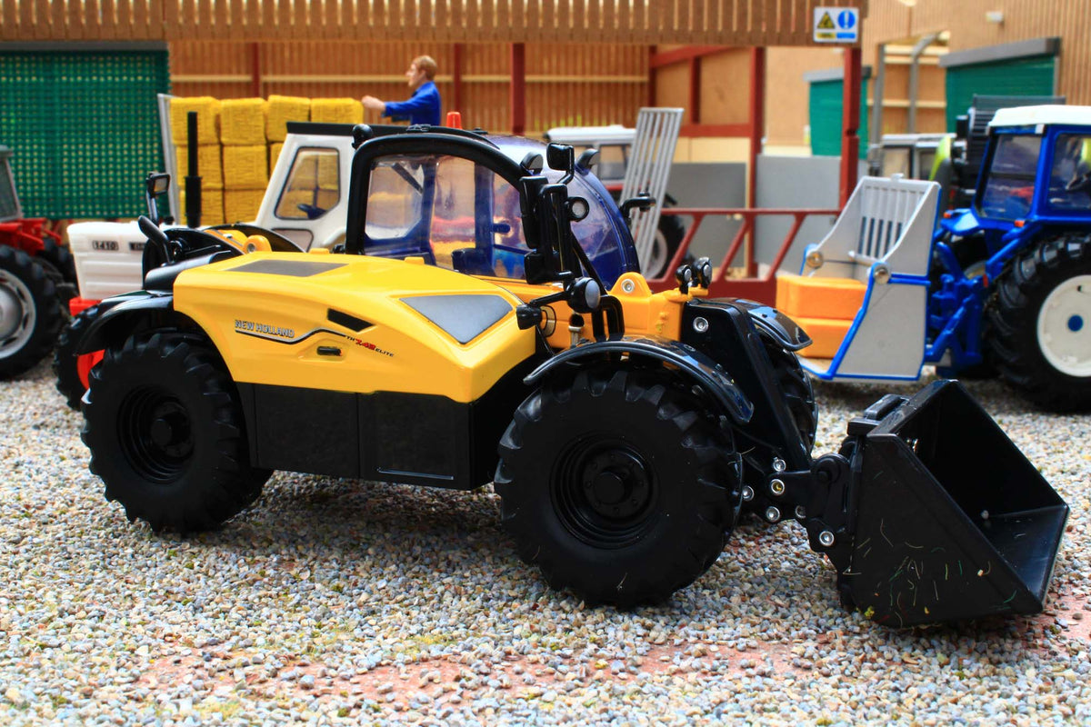 43395 Britains New Holland TH 7.42 Telehandler – Brushwood Toys