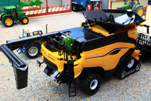Load image into Gallery viewer, 43403 Britains New Holland CR11 &#39;Prestige Collection&#39; Combine