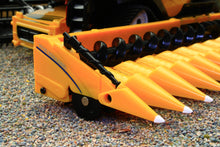 Load image into Gallery viewer, 43403 Britains New Holland CR11 &#39;Prestige Collection&#39; Combine