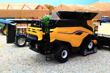 Load image into Gallery viewer, 43403 Britains New Holland CR11 &#39;Prestige Collection&#39; Combine