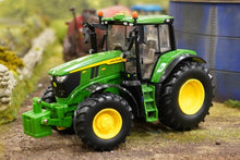 Load image into Gallery viewer, 43406 Britains John Deere 6M 240 Tractor