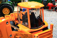 Load image into Gallery viewer, 43411 Britains JCB Millionth Backhoe Loader