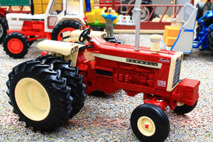 43412 Britains Case IH Farmall 1206 Tractor