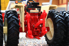 Load image into Gallery viewer, 43412 Britains Case IH Farmall 1206 Tractor