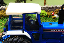 Load image into Gallery viewer, 43418 Britains Ford 8210 4WD Tractor with Super Q Cab