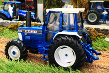 Load image into Gallery viewer, 43418 Britains Ford 8210 4WD Tractor with Super Q Cab