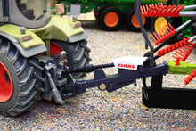 Load image into Gallery viewer, 43427 Britains Claas Liner 2900 Double Rotor Swath Rake