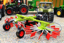Load image into Gallery viewer, 43427 Britains Claas Liner 2900 Double Rotor Swath Rake