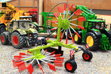 Load image into Gallery viewer, 43427 Britains Claas Liner 2900 Double Rotor Swath Rake