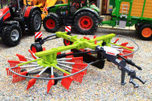 Load image into Gallery viewer, 43427 Britains Claas Liner 2900 Double Rotor Swath Rake
