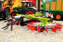 Load image into Gallery viewer, 43427 Britains Claas Liner 2900 Double Rotor Swath Rake
