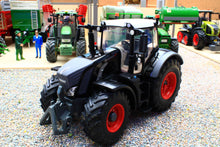 Load image into Gallery viewer, 43432 Britains Fendt Vario 826 Black Limited Edition