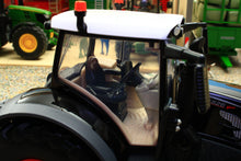 Load image into Gallery viewer, 43432 Britains Fendt Vario 826 Black Limited Edition