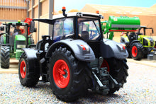 Load image into Gallery viewer, 43432 Britains Fendt Vario 826 Black Limited Edition