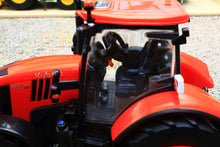 Load image into Gallery viewer, 43438 Britains Kubota M7 154 Tractor