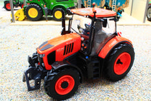 Load image into Gallery viewer, 43438 Britains Kubota M7 154 Tractor