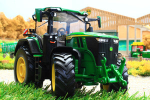 43312 Britains Limited Edition Prestige Collection John Deere 7R 350 Tractor