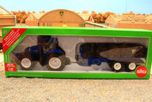 Load image into Gallery viewer, 8615 Siku 1:32 Scale New Holland T7.315 HD Tractor with Round Bale Trailer