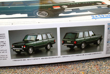 Load image into Gallery viewer, AOS05796 Aoshima Range Rover KIT approx 1:20 scale unpainted