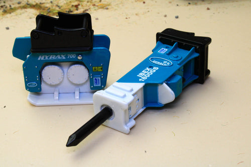 AT3200170 AT Collections 1:32 Scale Dehaco Breaker and Compactor Set S70 Tatty Box